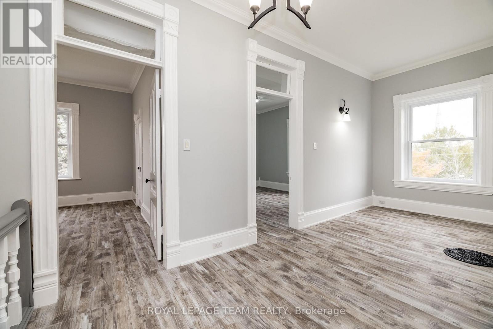 












294 DUMBRILLE STREET

,
North Grenville,




Ontario
K0G1J0

