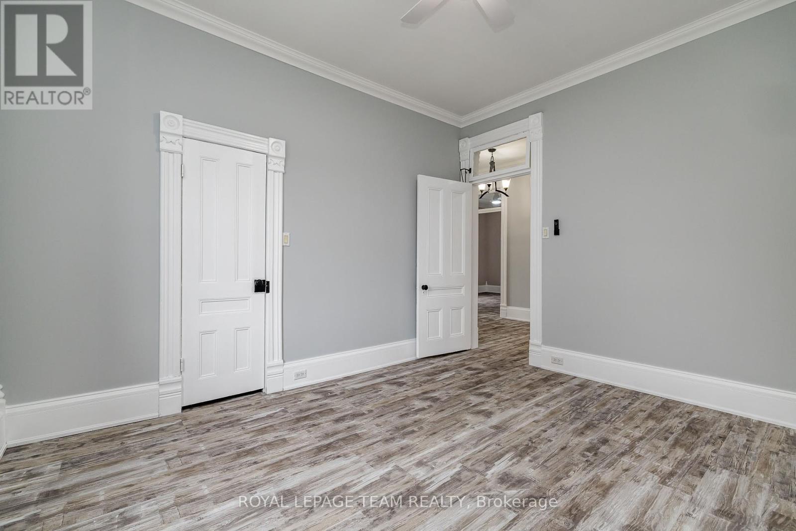 












294 DUMBRILLE STREET

,
North Grenville,




Ontario
K0G1J0


