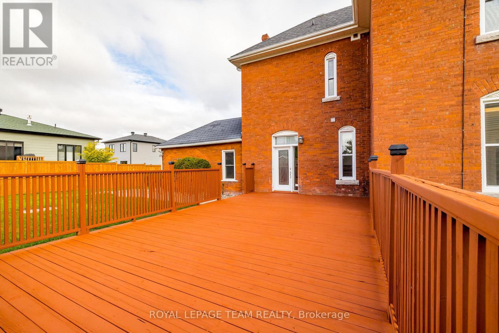 












294 DUMBRILLE STREET

,
North Grenville,




Ontario
K0G1J0

