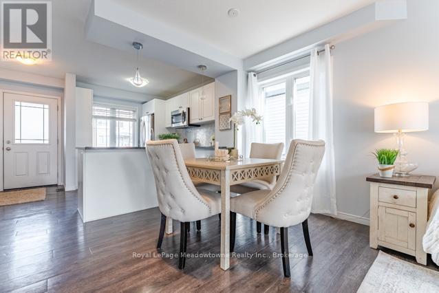 












42 - 350 DUNDAS STREET S

,
Cambridge,




Ontario
N1R5S2

