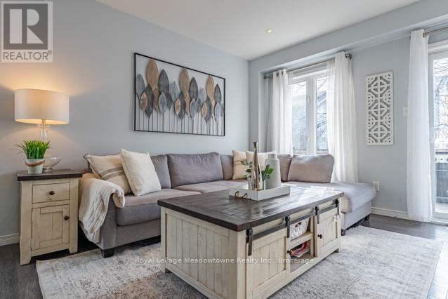 












42 - 350 DUNDAS STREET S

,
Cambridge,




Ontario
N1R5S2

