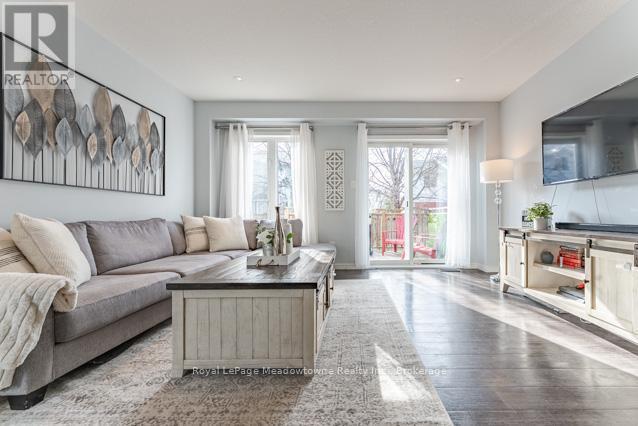 












42 - 350 DUNDAS STREET S

,
Cambridge,




Ontario
N1R5S2


