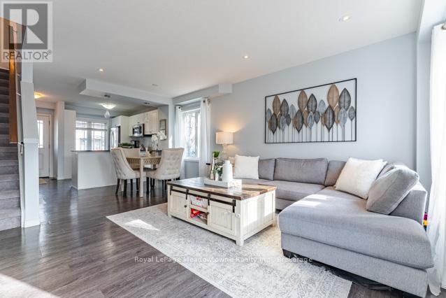 












42 - 350 DUNDAS STREET S

,
Cambridge,




Ontario
N1R5S2

