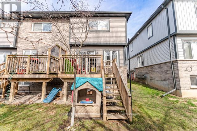 












42 - 350 DUNDAS STREET S

,
Cambridge,




Ontario
N1R5S2


