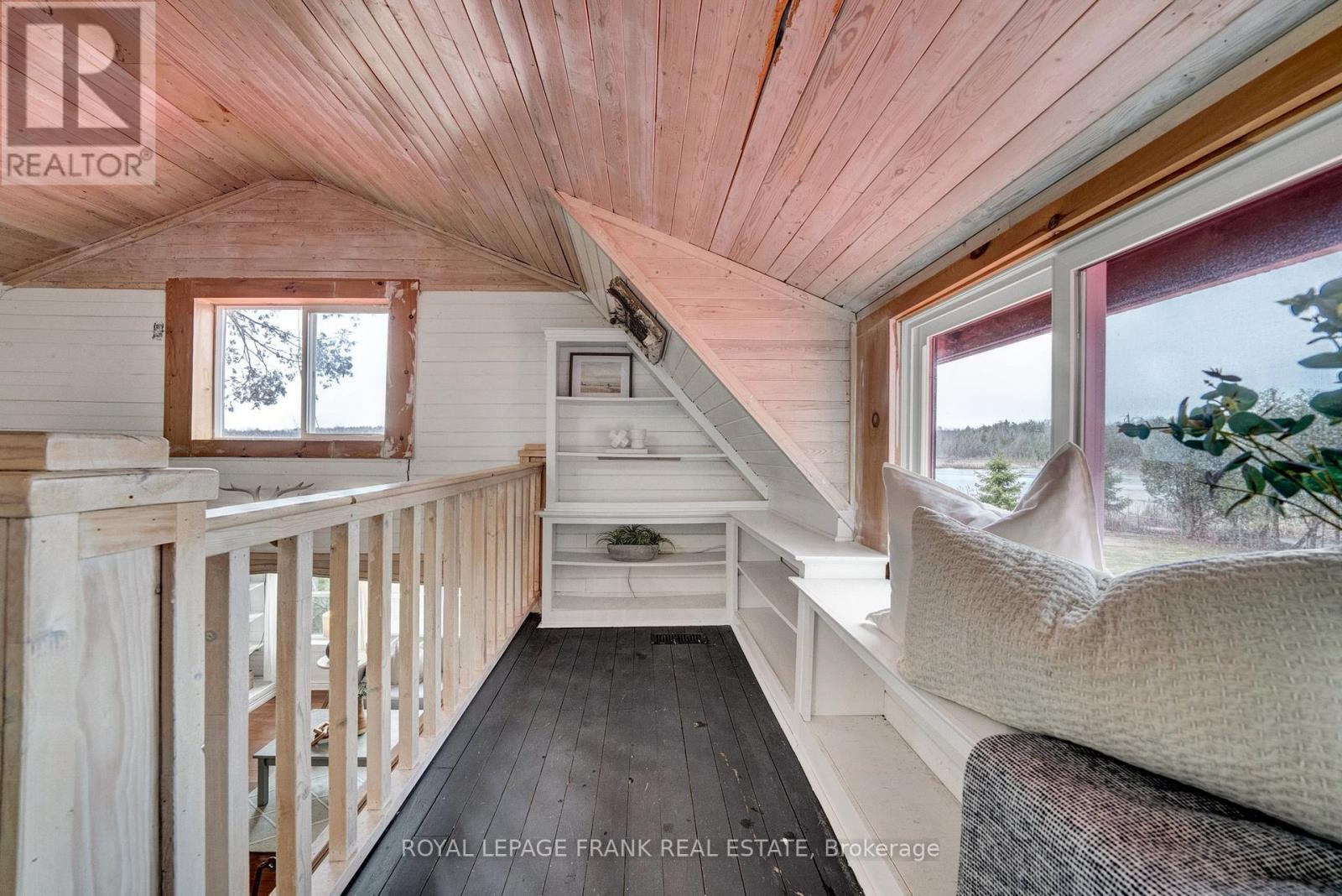 












61 ARMSTRONG AVENUE

,
Scugog,




Ontario
L0B1L0


