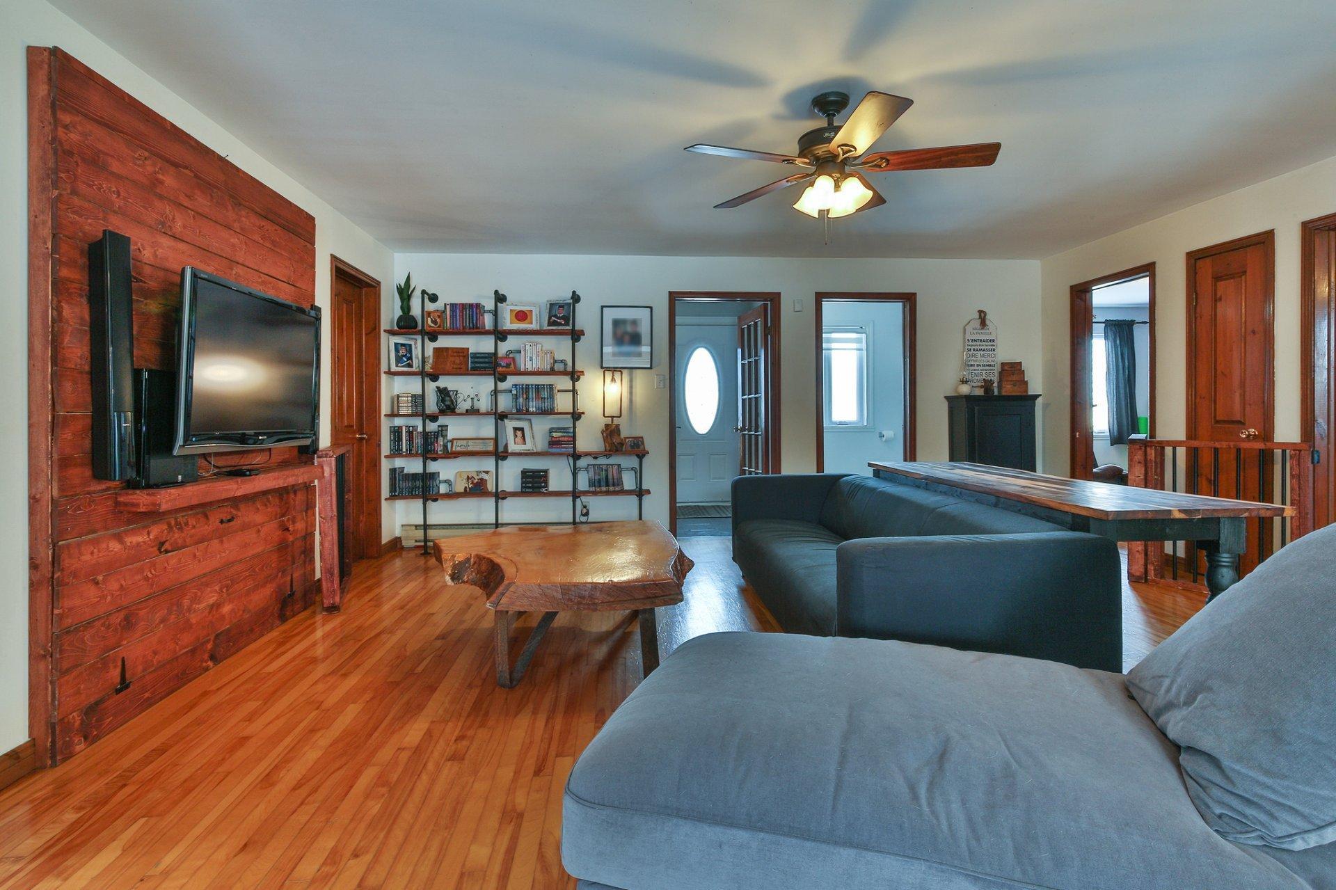 









12Z


Rue Draffin

,
Noyan,




QC
J0J1B0


