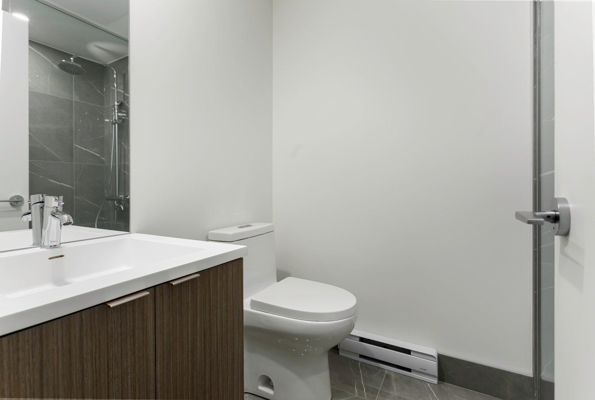 









1200


Rue Crescent

, 902,
Montréal (Ville-Marie),




QC
H3G0G5

