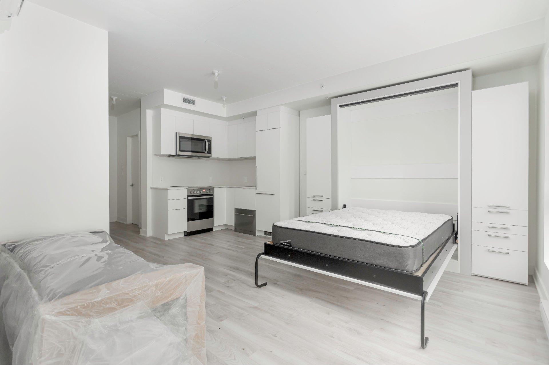 









1200


Rue Crescent

, 902,
Montréal (Ville-Marie),




QC
H3G0G5

