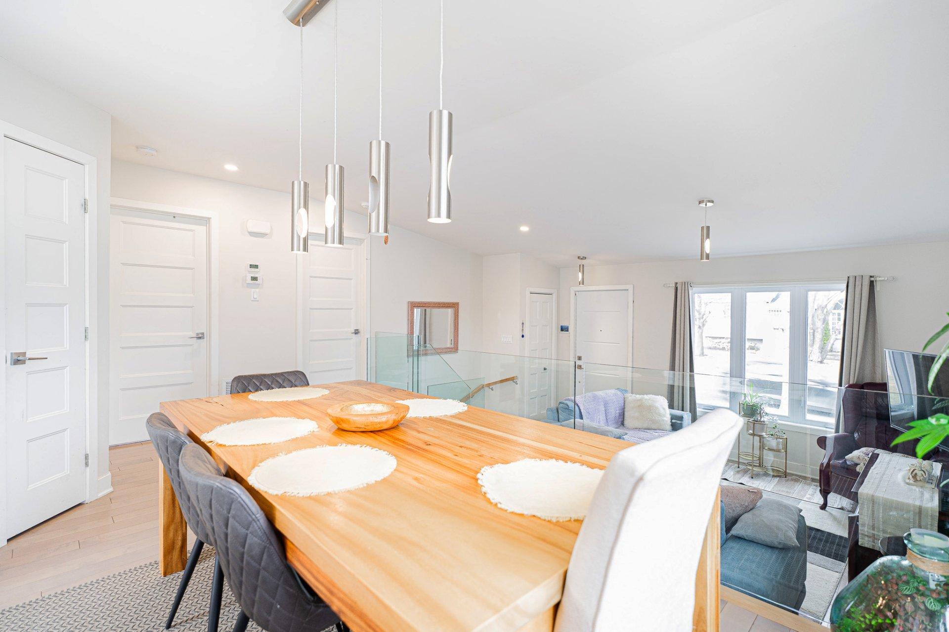 









21


Rue de Caplan

,
Blainville,




QC
J7B1J3

