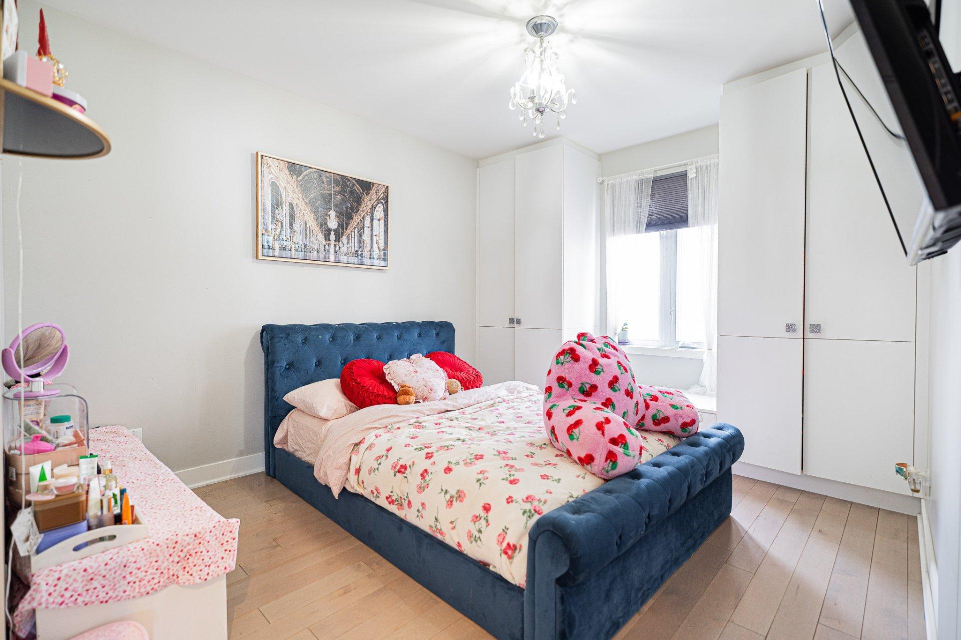 









21


Rue de Caplan

,
Blainville,




QC
J7B1J3

