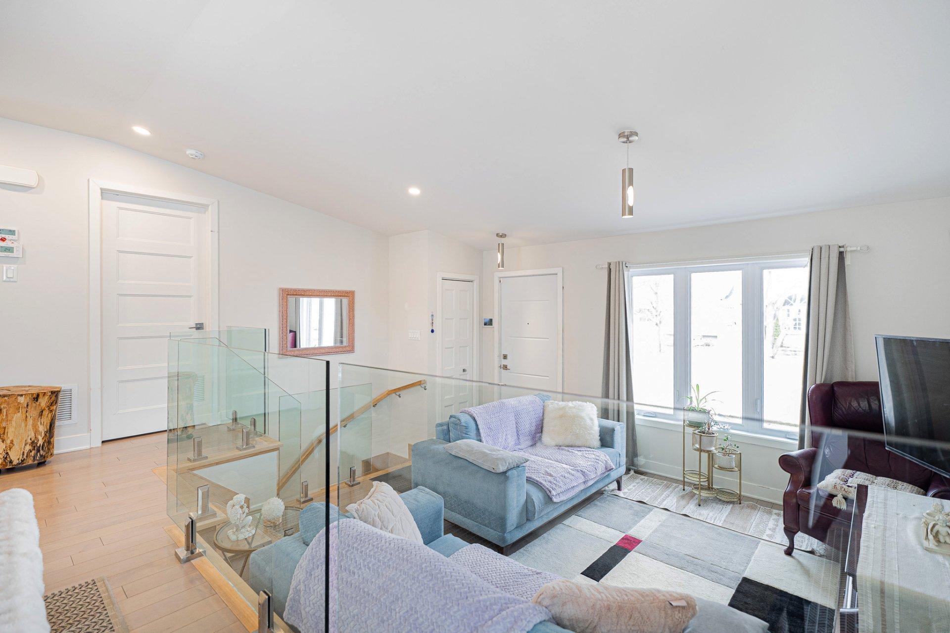 









21


Rue de Caplan

,
Blainville,




QC
J7B1J3

