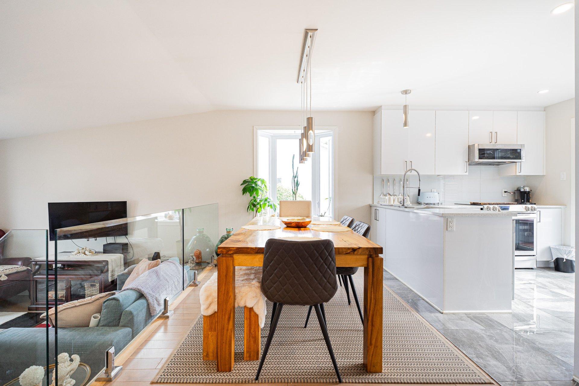 









21


Rue de Caplan

,
Blainville,




QC
J7B1J3

