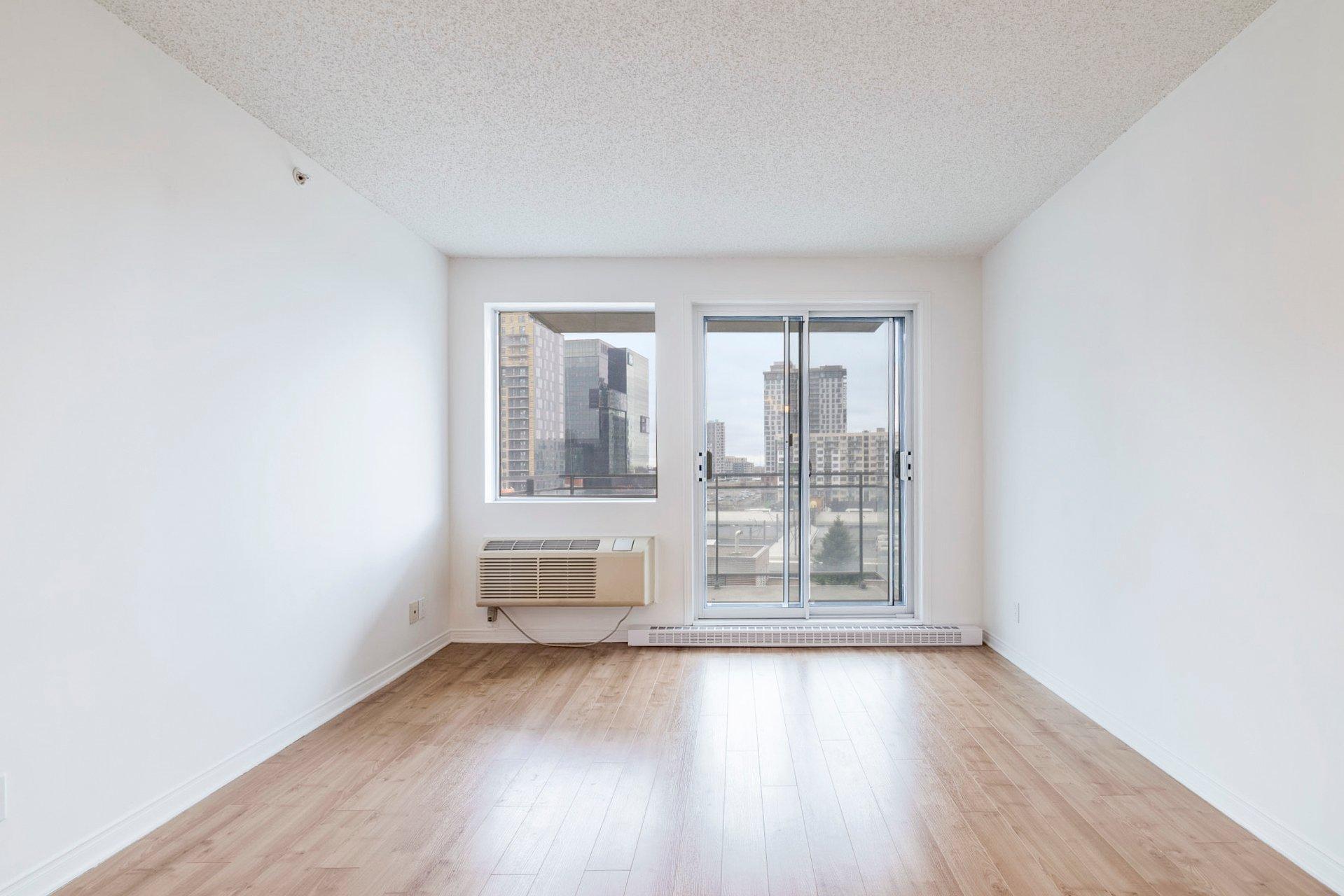 









15


Boul. La Fayette

, 807,
Longueuil (Le Vieux-Longueuil),




QC
J4K0B2

