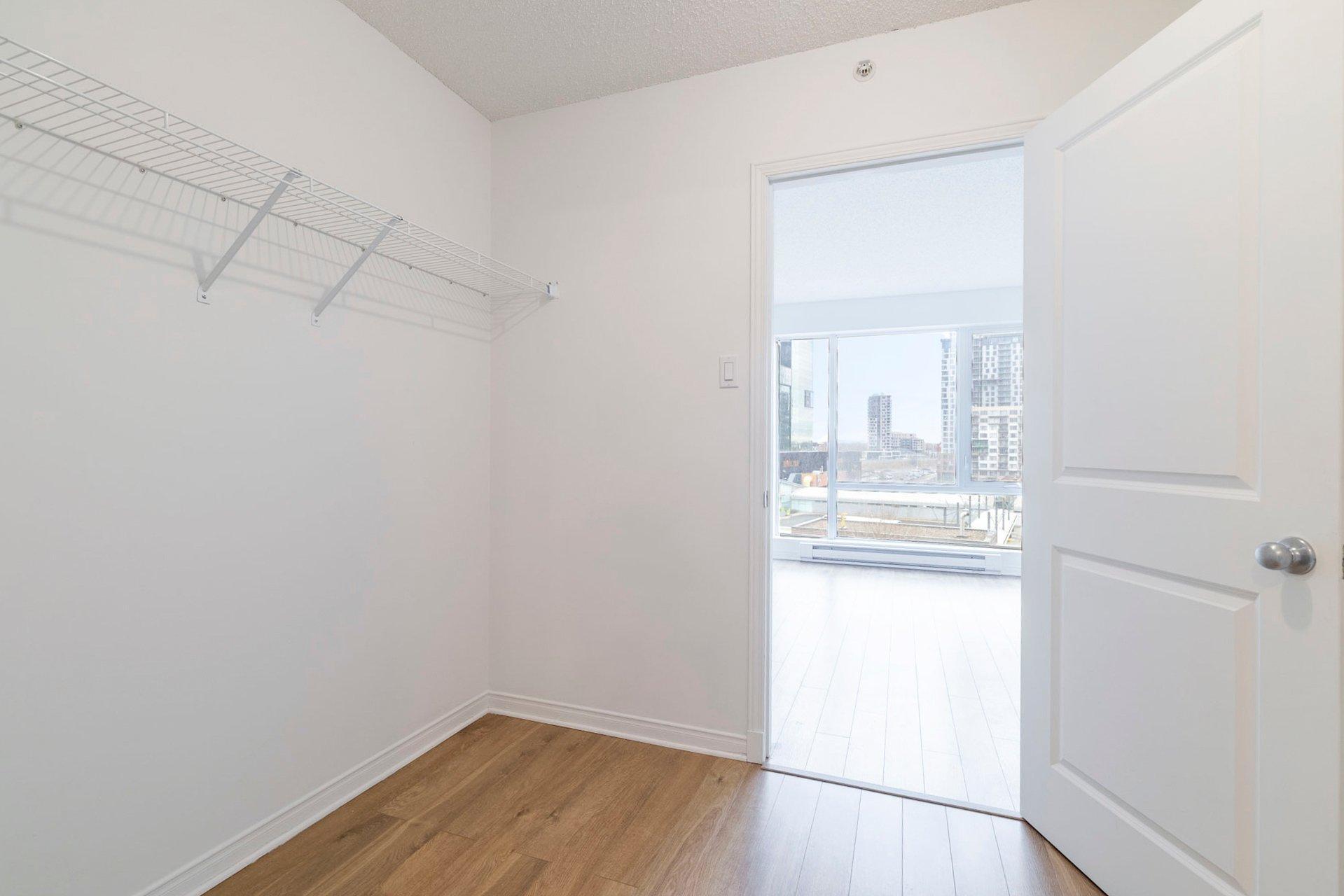 









15


Boul. La Fayette

, 807,
Longueuil (Le Vieux-Longueuil),




QC
J4K0B2

