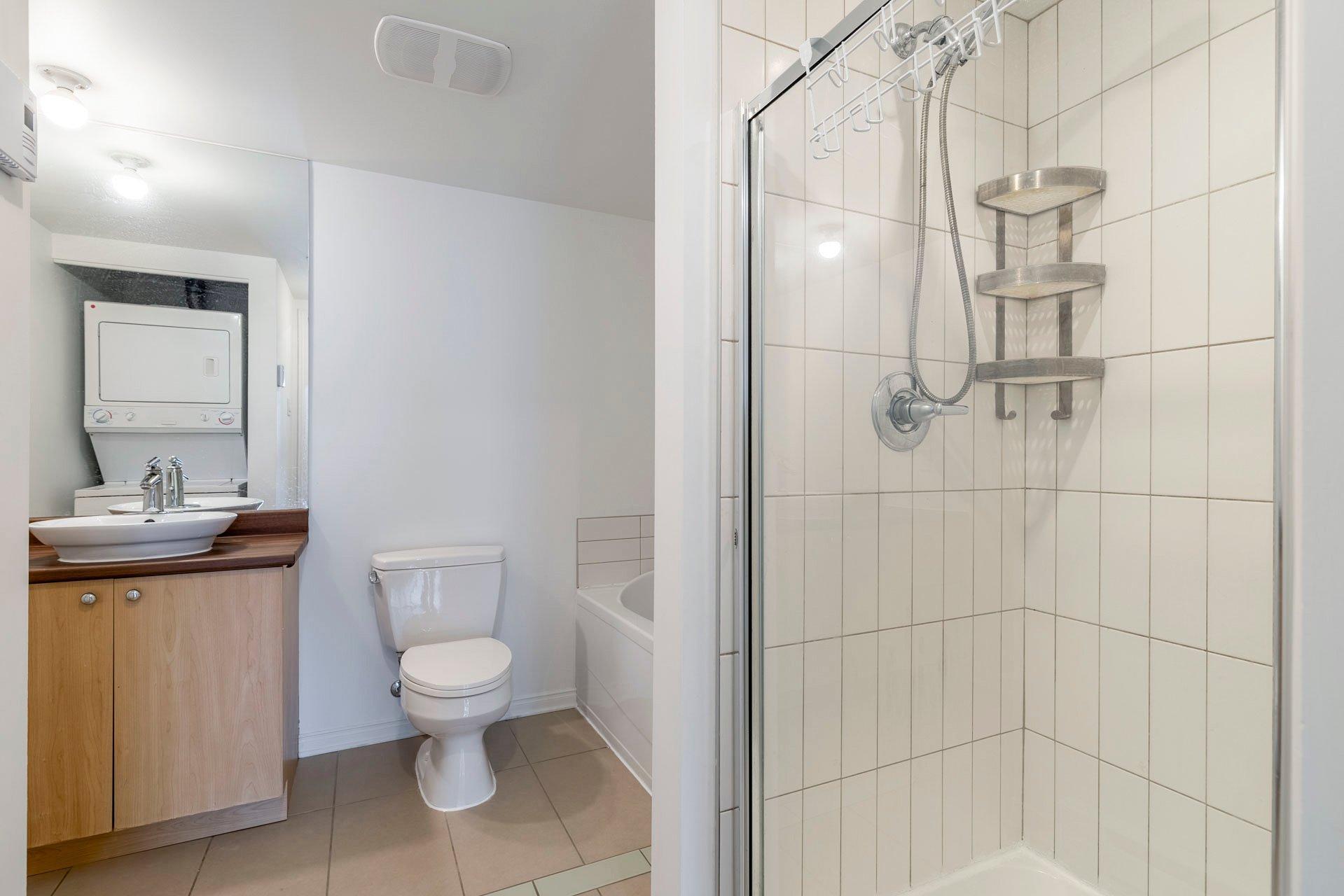 









15


Boul. La Fayette

, 807,
Longueuil (Le Vieux-Longueuil),




QC
J4K0B2

