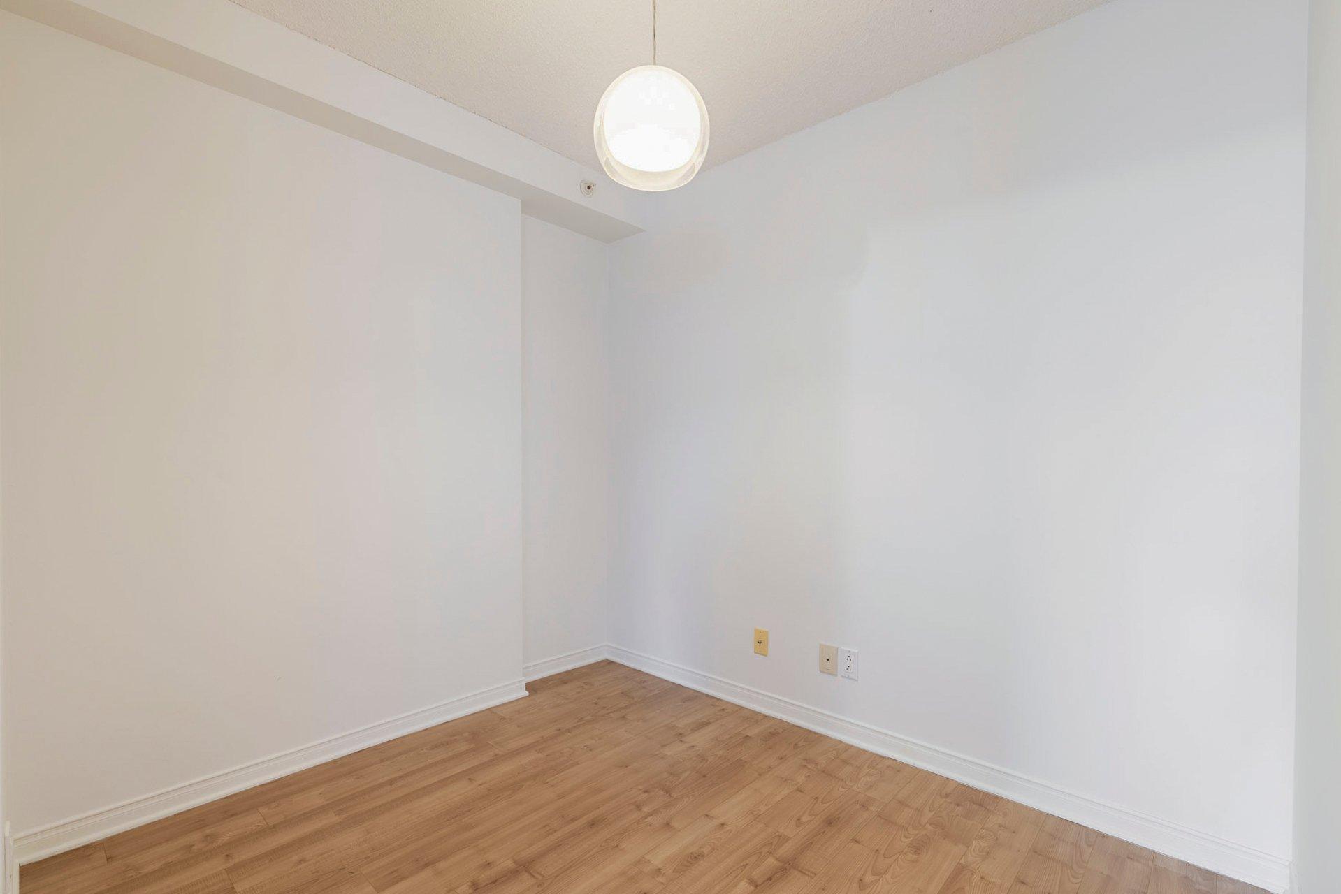 









15


Boul. La Fayette

, 807,
Longueuil (Le Vieux-Longueuil),




QC
J4K0B2

