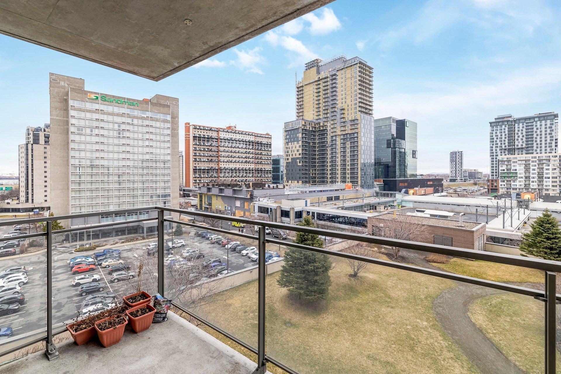









15


Boul. La Fayette

, 807,
Longueuil (Le Vieux-Longueuil),




QC
J4K0B2

