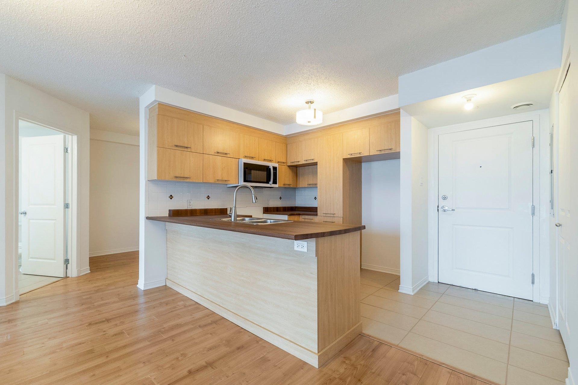 









15


Boul. La Fayette

, 807,
Longueuil (Le Vieux-Longueuil),




QC
J4K0B2

