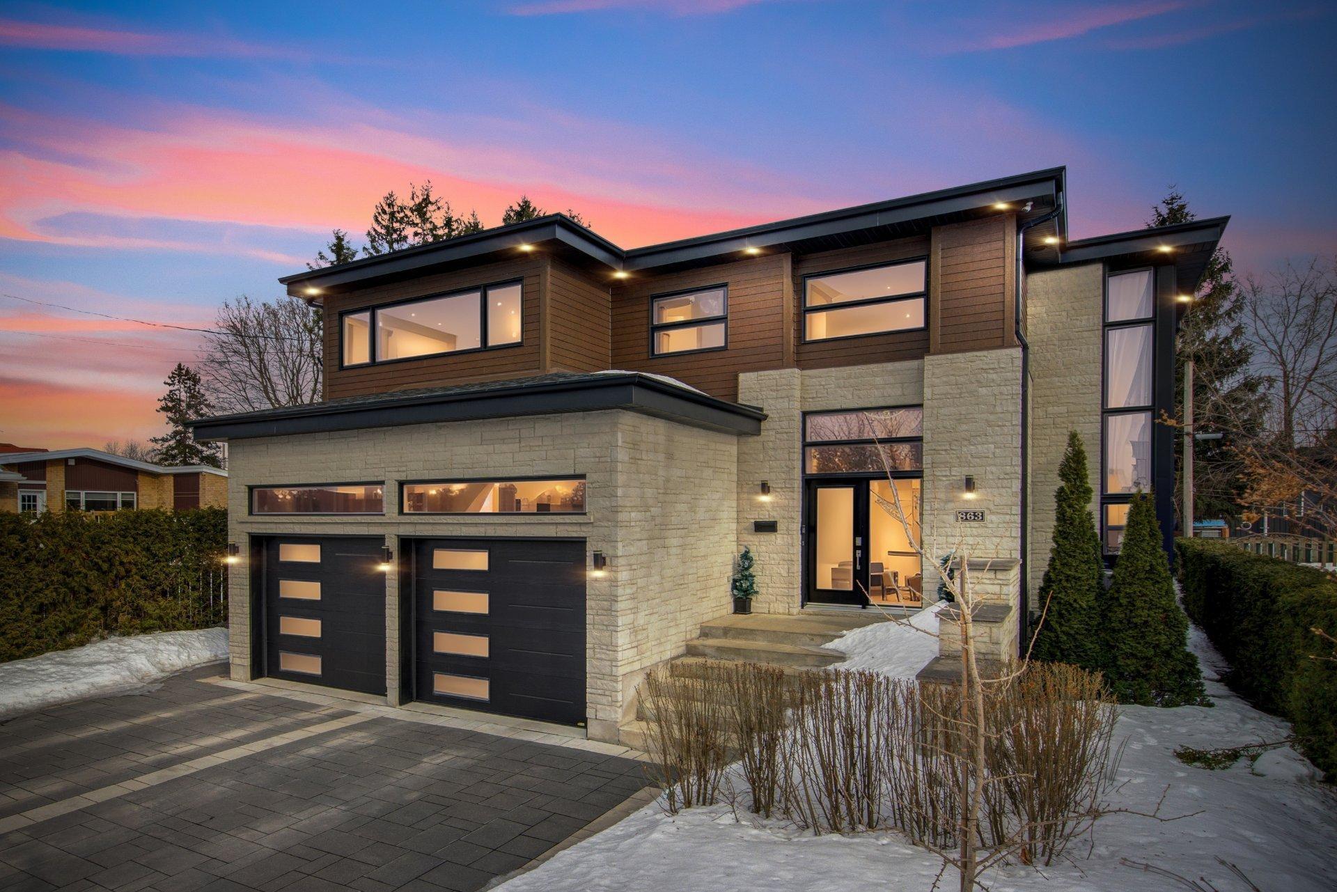 









863


Rue Deslauriers

,
La Prairie,




QC
J5R1L7


