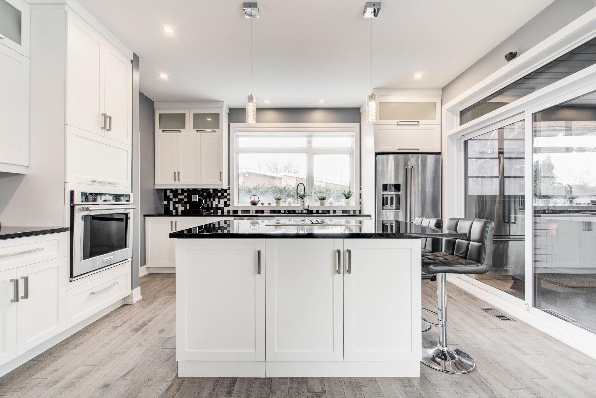 









863


Rue Deslauriers

,
La Prairie,




QC
J5R1L7

