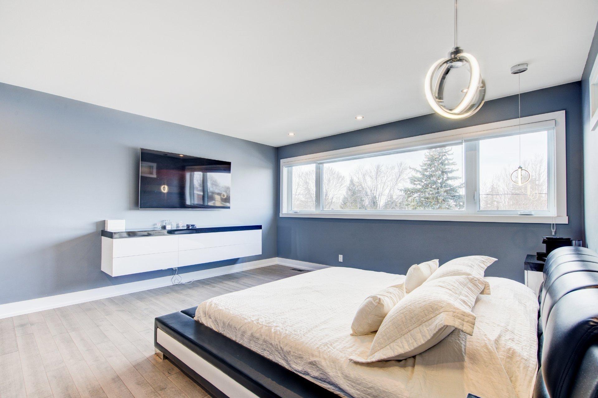









863


Rue Deslauriers

,
La Prairie,




QC
J5R1L7

