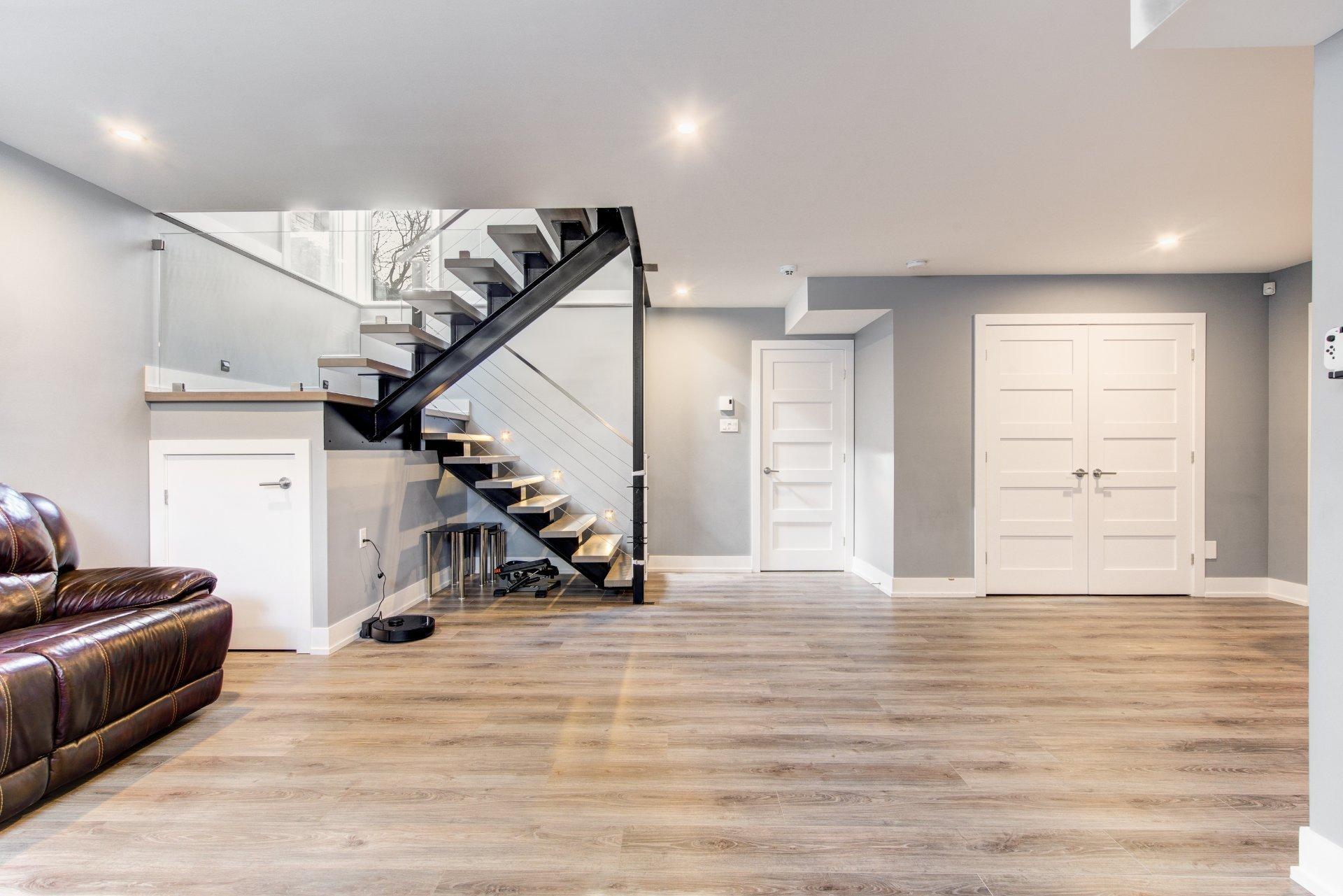 









863


Rue Deslauriers

,
La Prairie,




QC
J5R1L7

