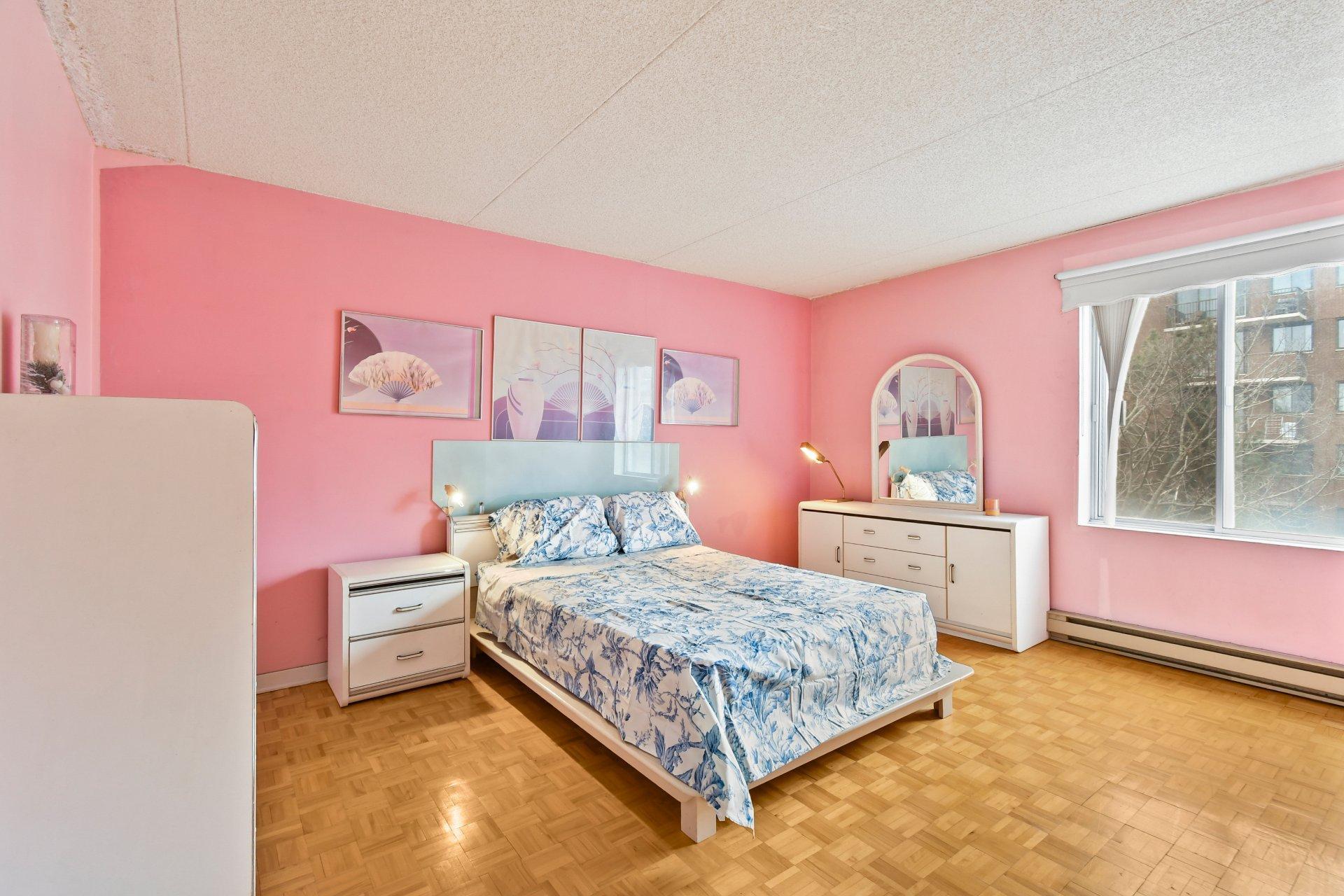 









10259


Av. du Bois-de-Boulogne

, 309,
Montréal (Ahuntsic-Cartierville),




QC
H4N3A9


