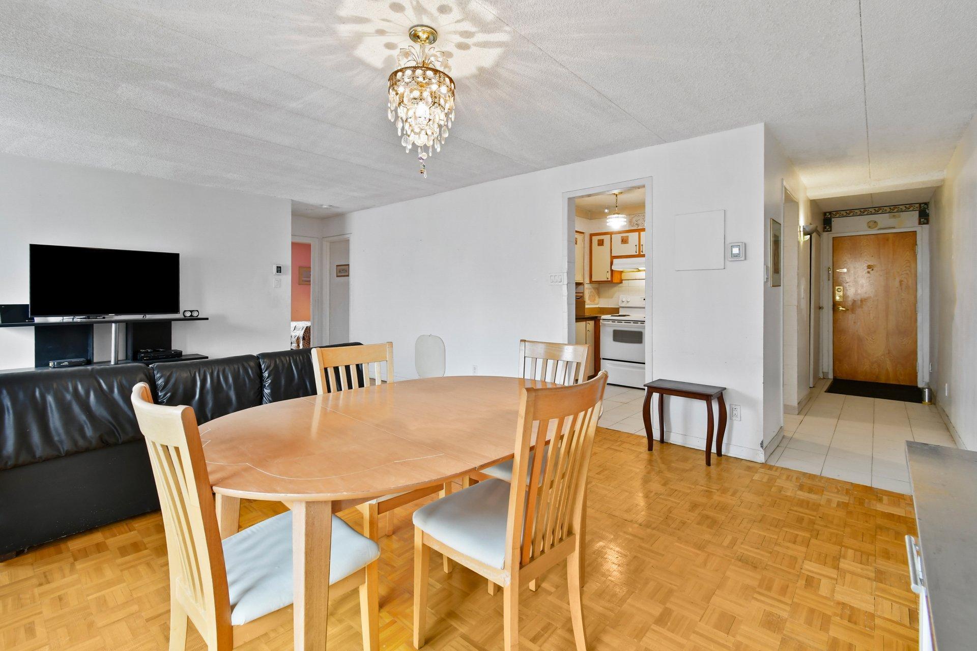 









10259


Av. du Bois-de-Boulogne

, 309,
Montréal (Ahuntsic-Cartierville),




QC
H4N3A9

