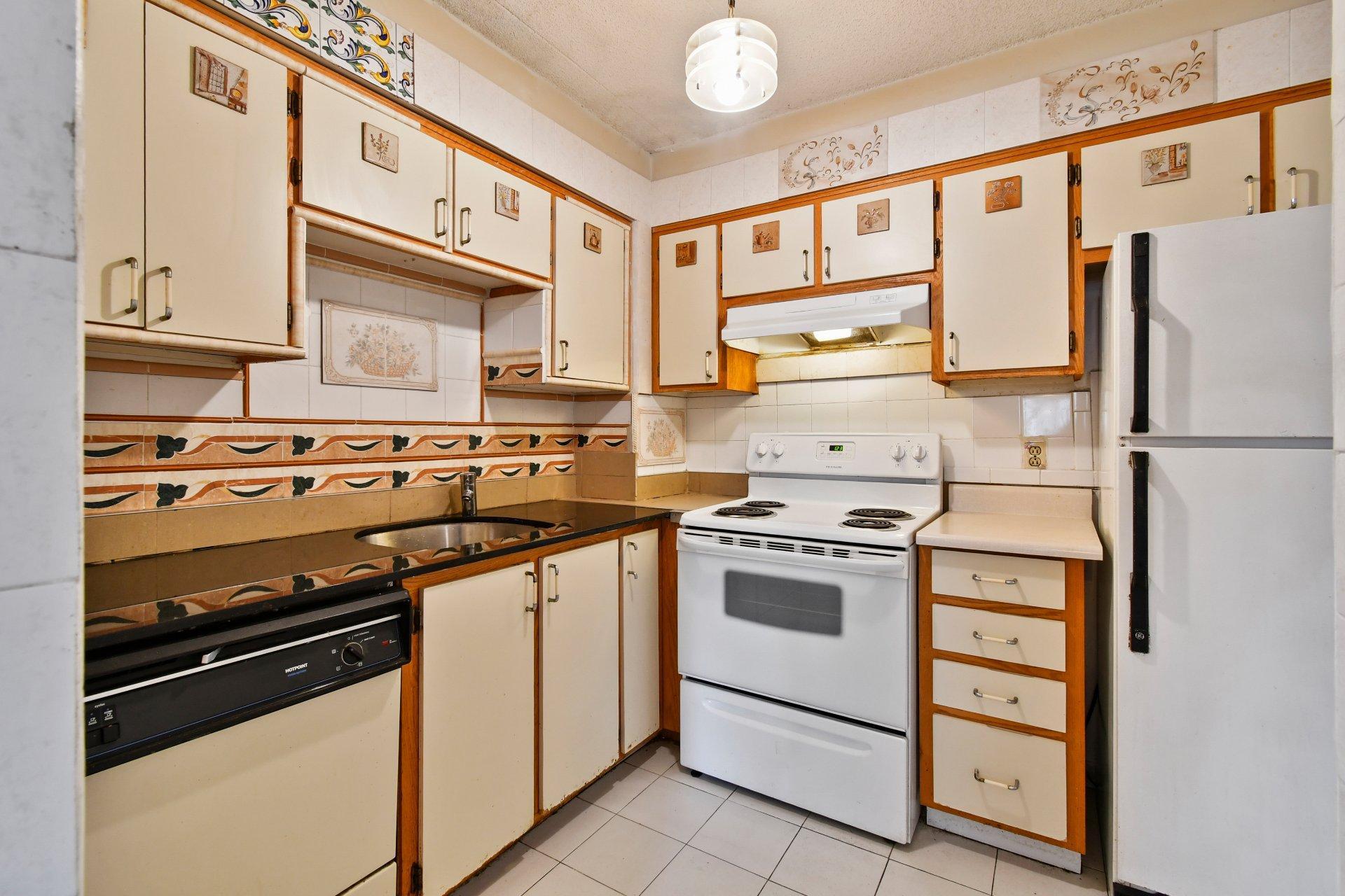 









10259


Av. du Bois-de-Boulogne

, 309,
Montréal (Ahuntsic-Cartierville),




QC
H4N3A9

