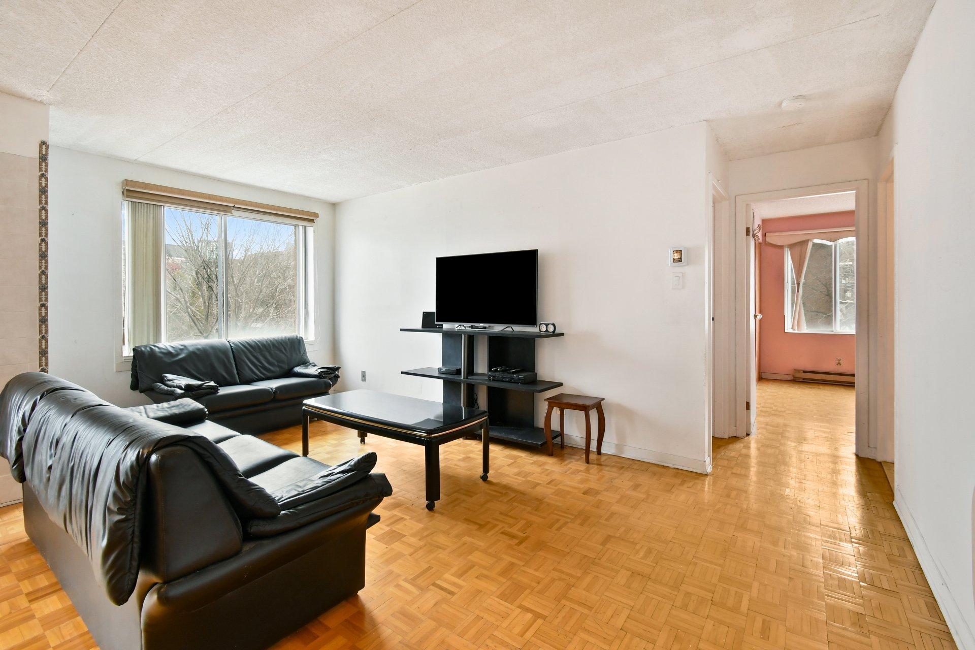 









10259


Av. du Bois-de-Boulogne

, 309,
Montréal (Ahuntsic-Cartierville),




QC
H4N3A9

