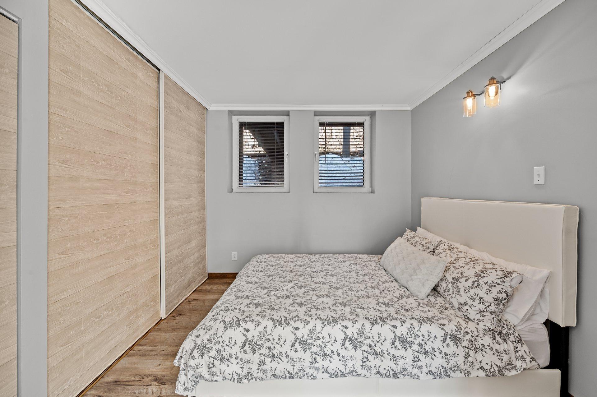 









265


Ch. des Faîtières

, 103,
Piedmont,




QC
J0R1K0

