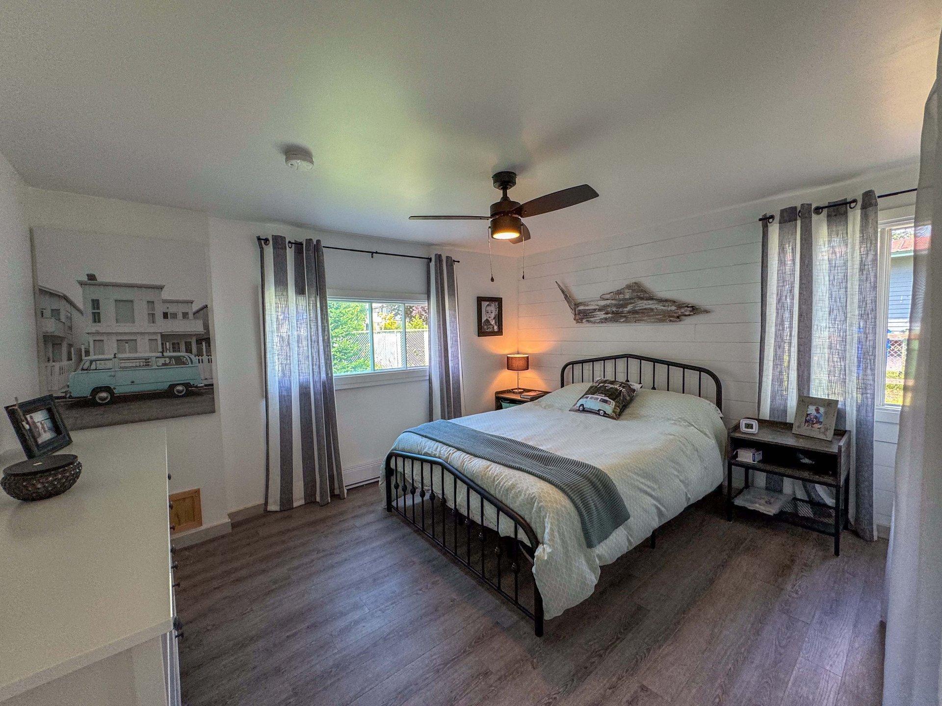 









17


Rue Beach

,
Grenville-sur-la-Rouge,




QC
J0V1B0


