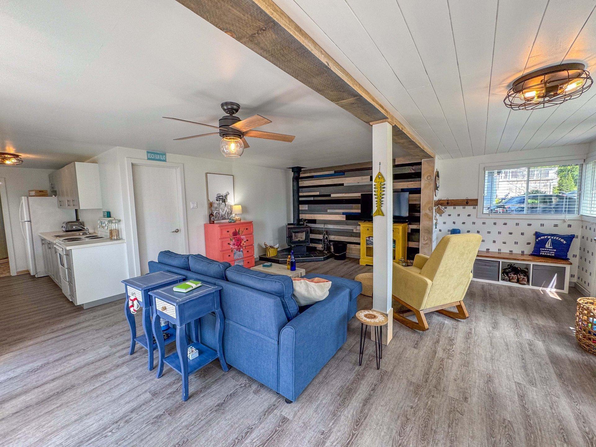 









17


Rue Beach

,
Grenville-sur-la-Rouge,




QC
J0V1B0

