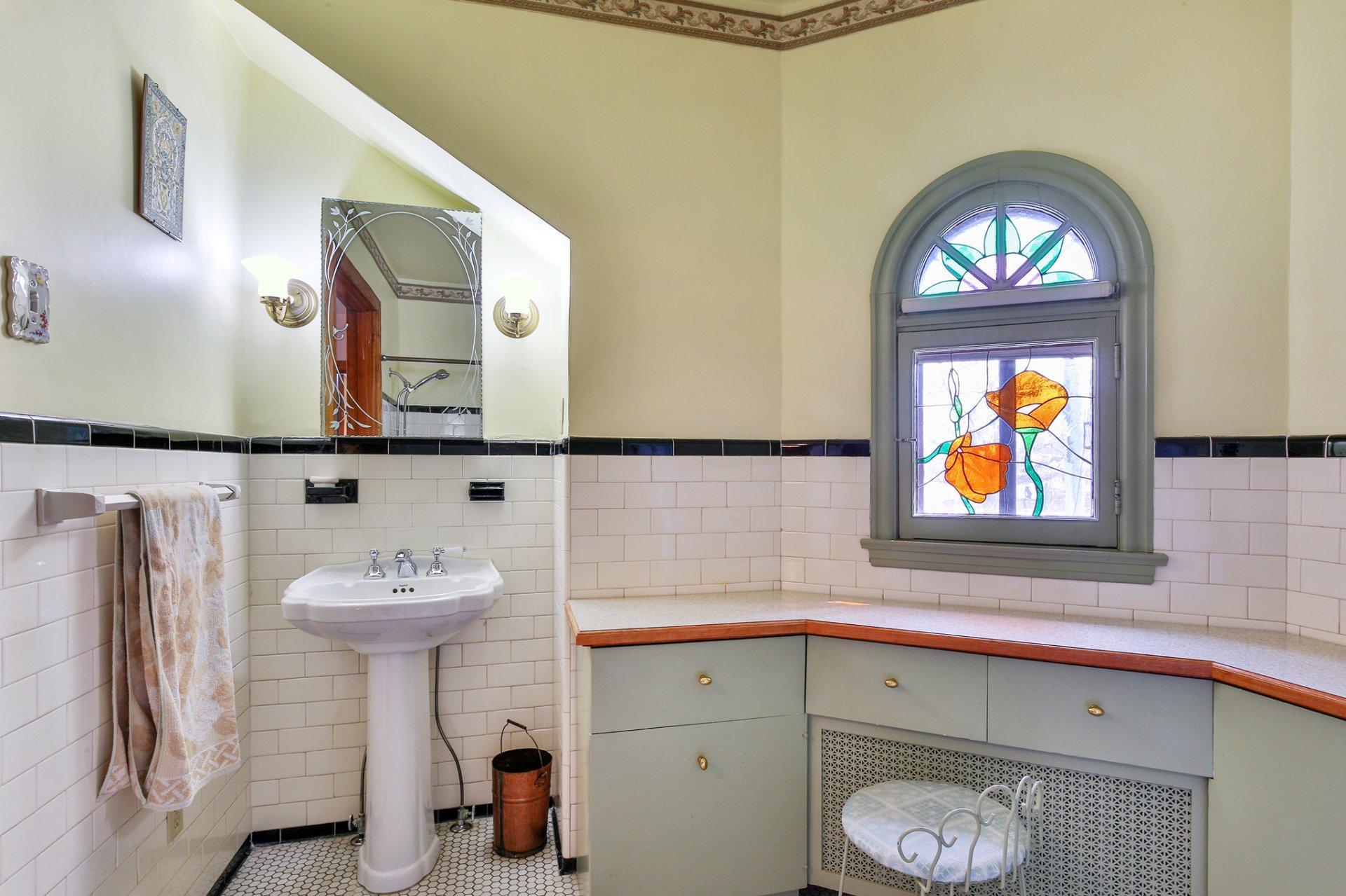 









542


Rue St-Paul

,
Farnham,




QC
J3N2K3

