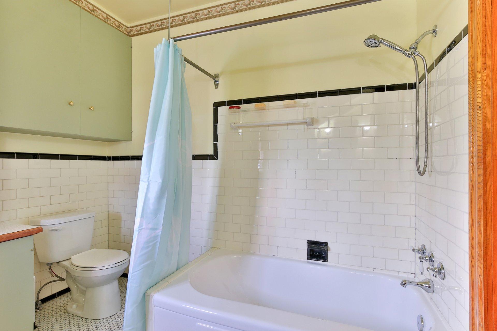 









542


Rue St-Paul

,
Farnham,




QC
J3N2K3

