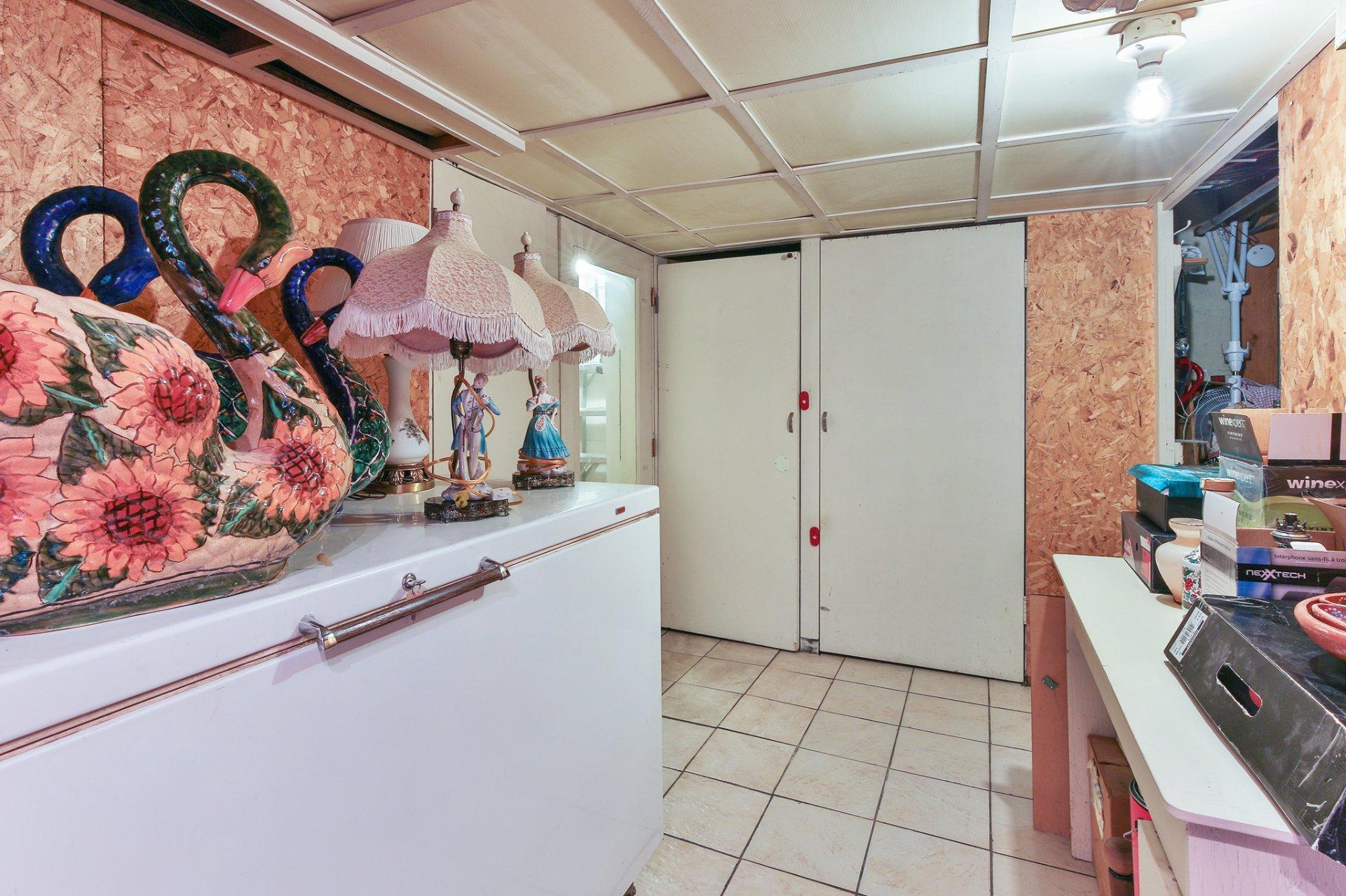 









542


Rue St-Paul

,
Farnham,




QC
J3N2K3

