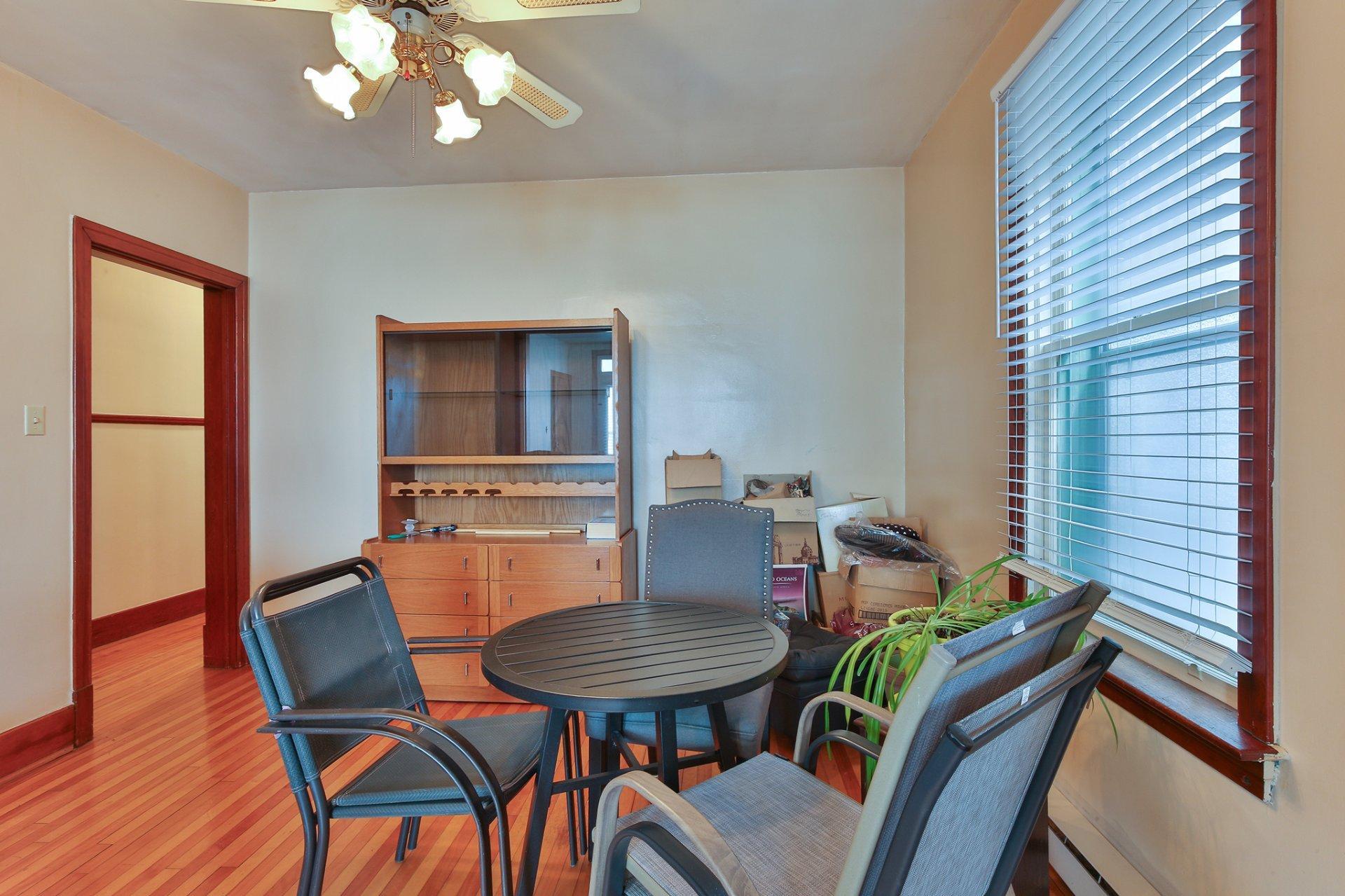 









544

 - 558


Rue St-Paul

,
Farnham,




QC
J2N2K3


