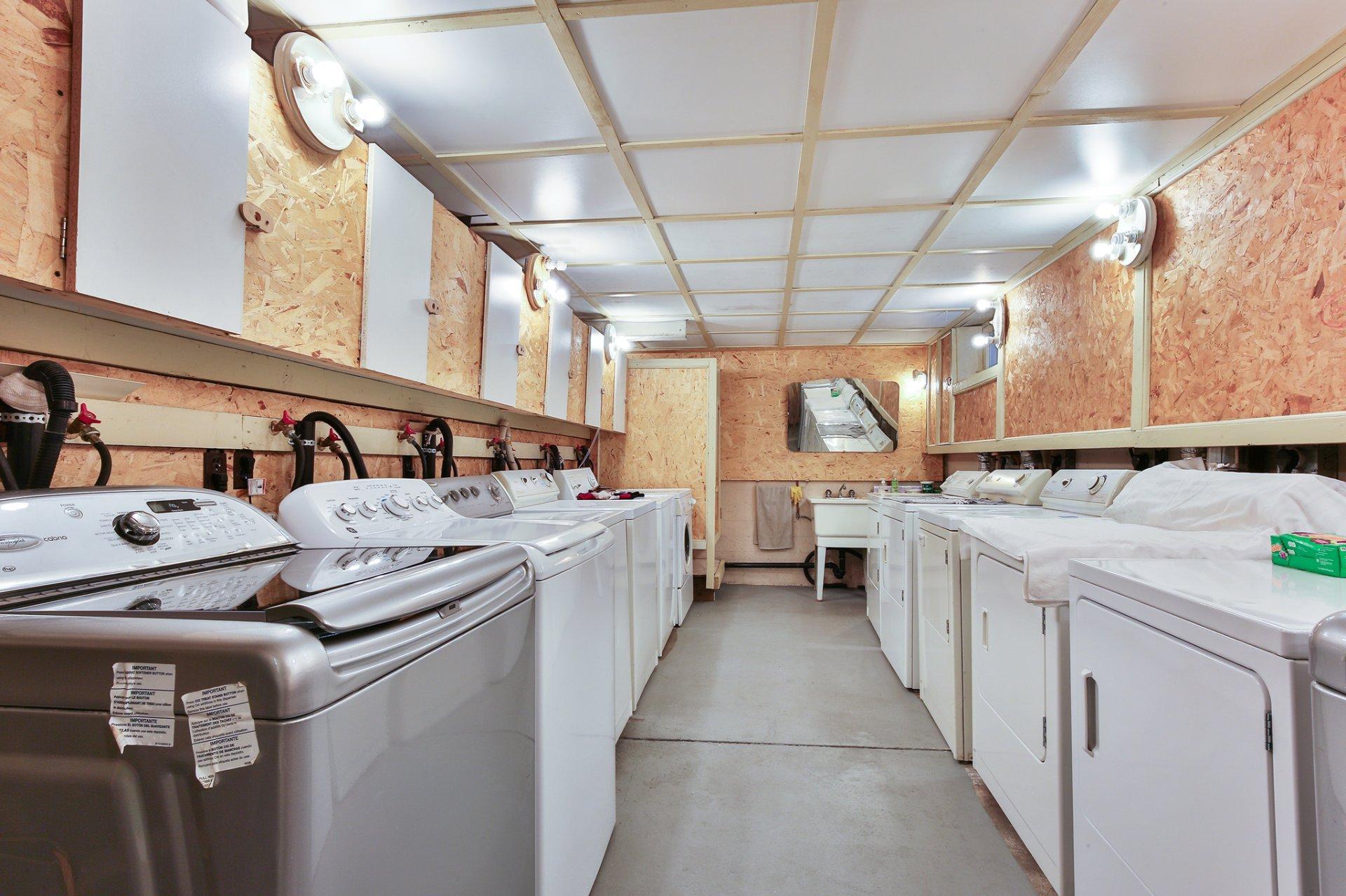 









544

 - 558


Rue St-Paul

,
Farnham,




QC
J2N2K3

