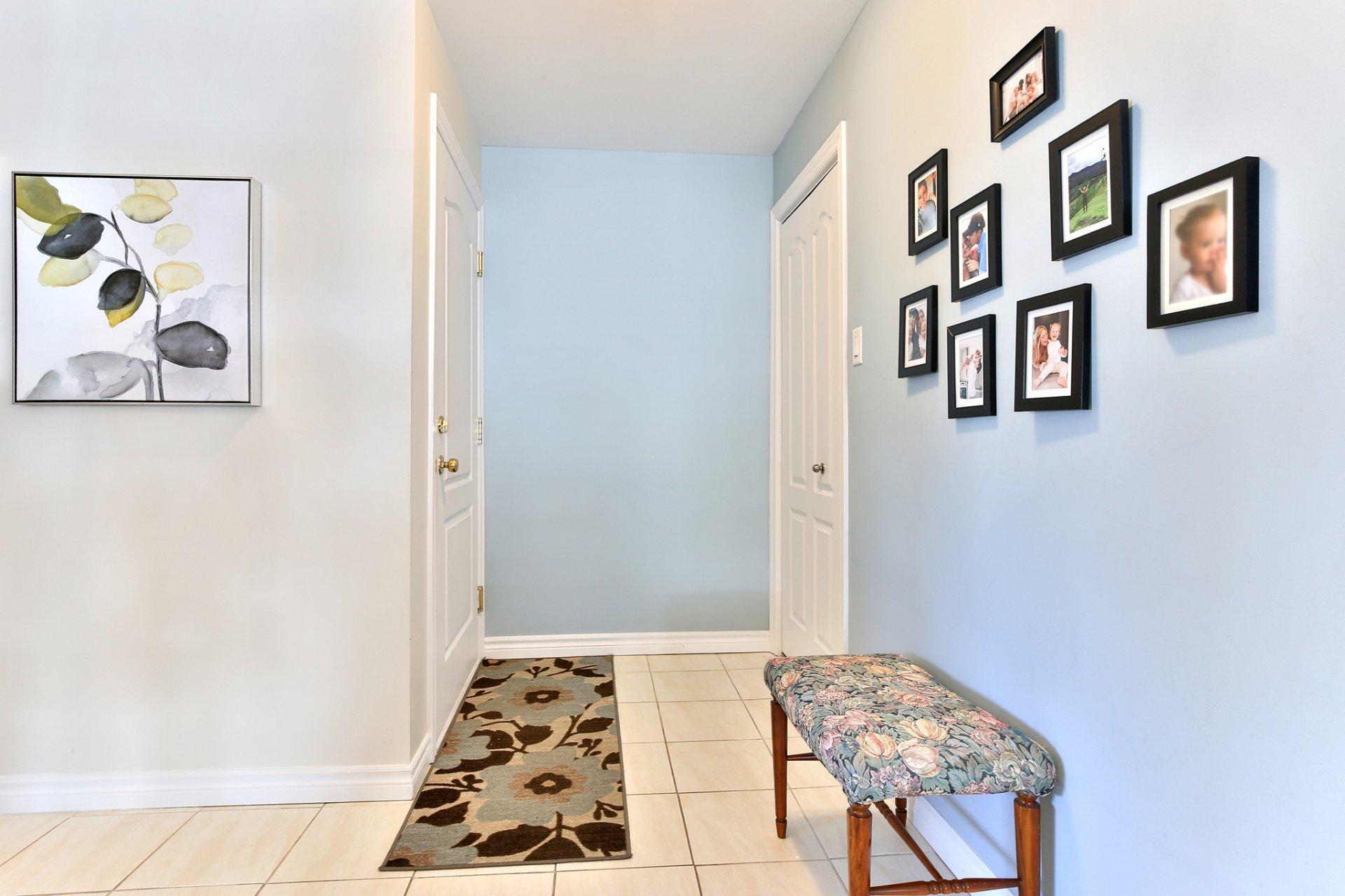 









1019


Rue Douglas

,
Saint-Jean-sur-Richelieu,




QC
J3A2A9

