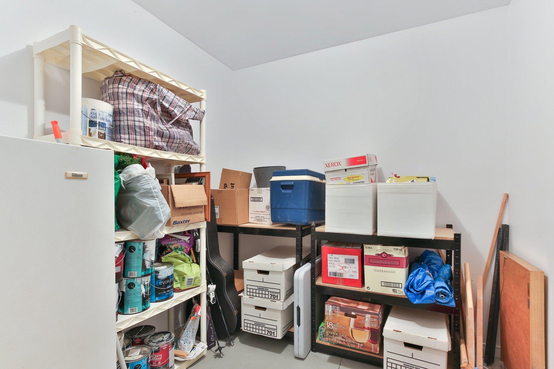 









1019


Rue Douglas

,
Saint-Jean-sur-Richelieu,




QC
J3A2A9

