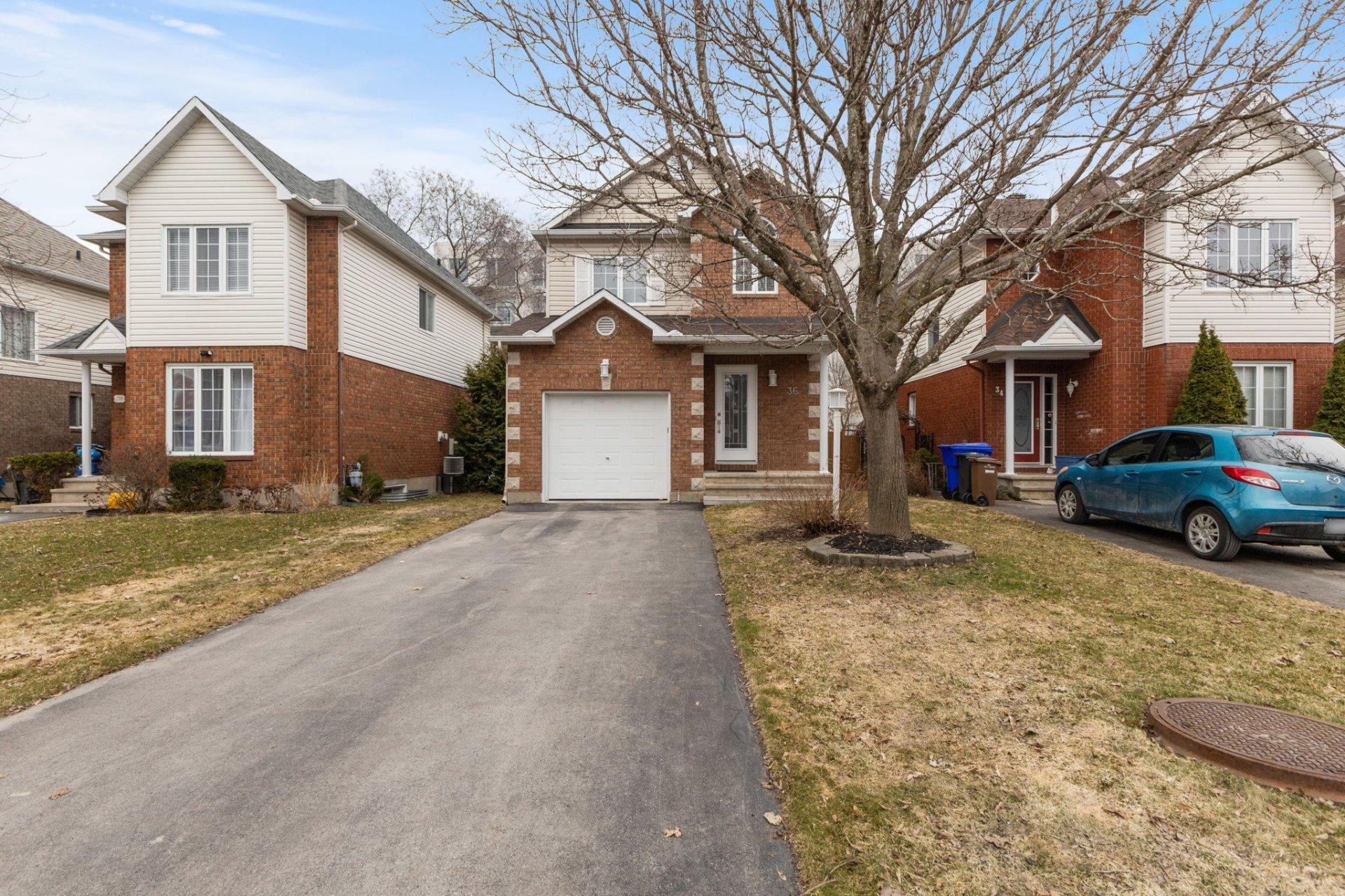 









36


Rue du Héron

,
Gatineau (Hull),




QC
J9A2Z8

