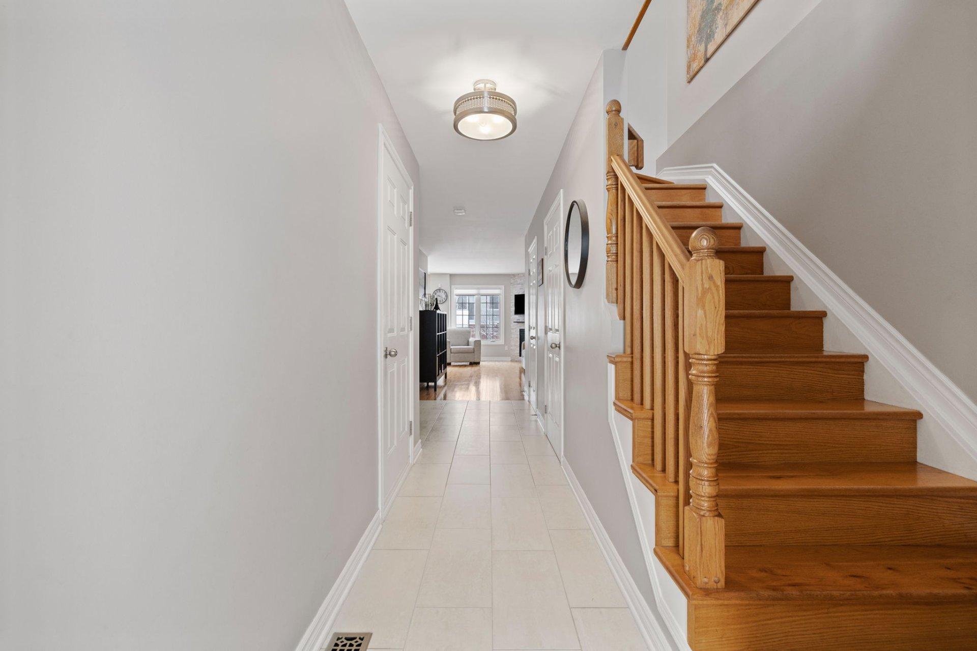 









36


Rue du Héron

,
Gatineau (Hull),




QC
J9A2Z8

