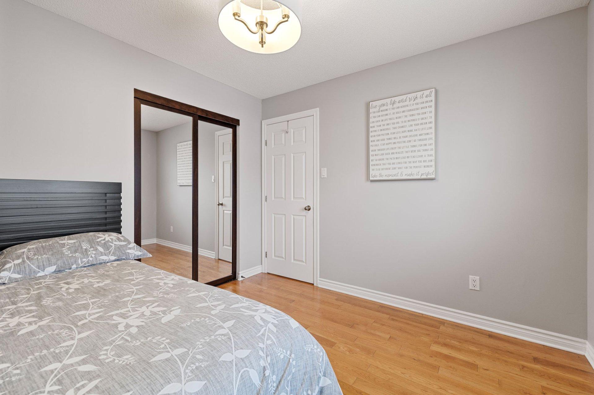 









36


Rue du Héron

,
Gatineau (Hull),




QC
J9A2Z8

