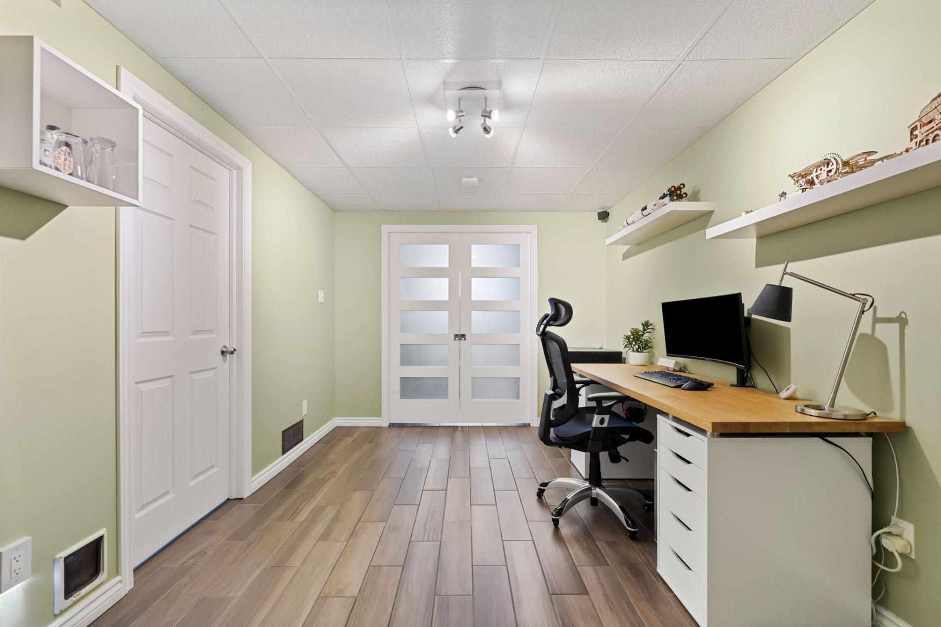 









36


Rue du Héron

,
Gatineau (Hull),




QC
J9A2Z8

