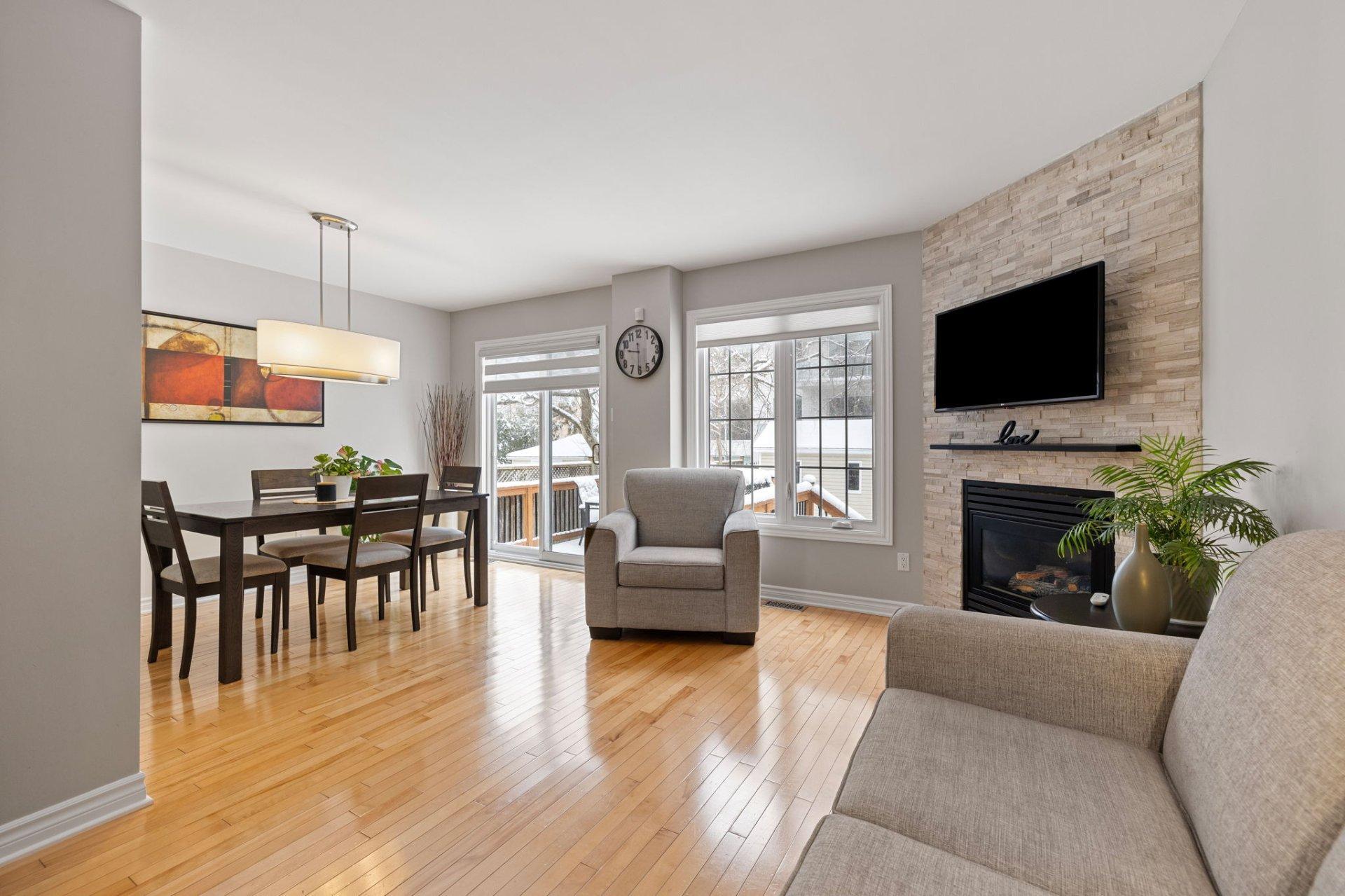 









36


Rue du Héron

,
Gatineau (Hull),




QC
J9A2Z8

