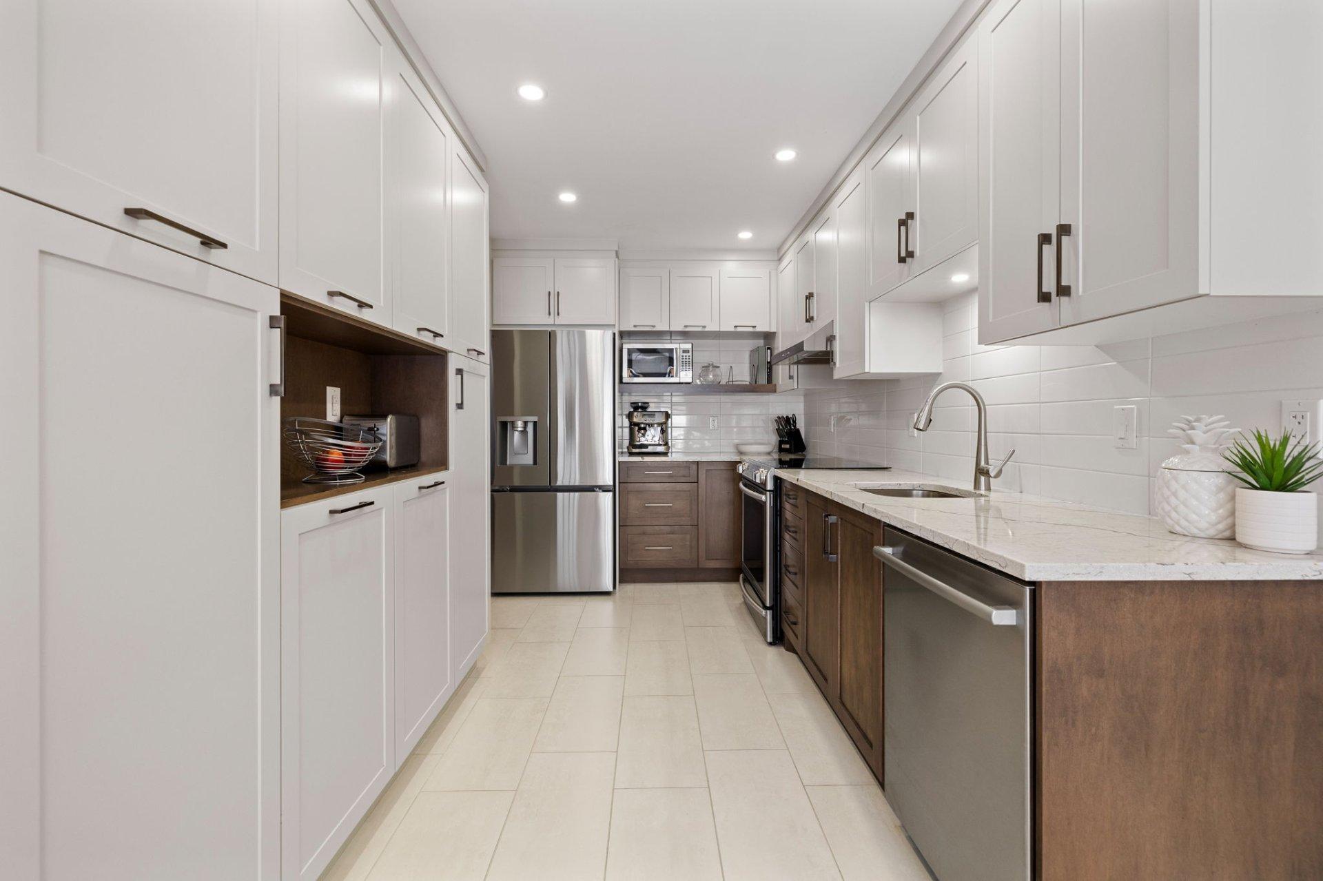 









36


Rue du Héron

,
Gatineau (Hull),




QC
J9A2Z8


