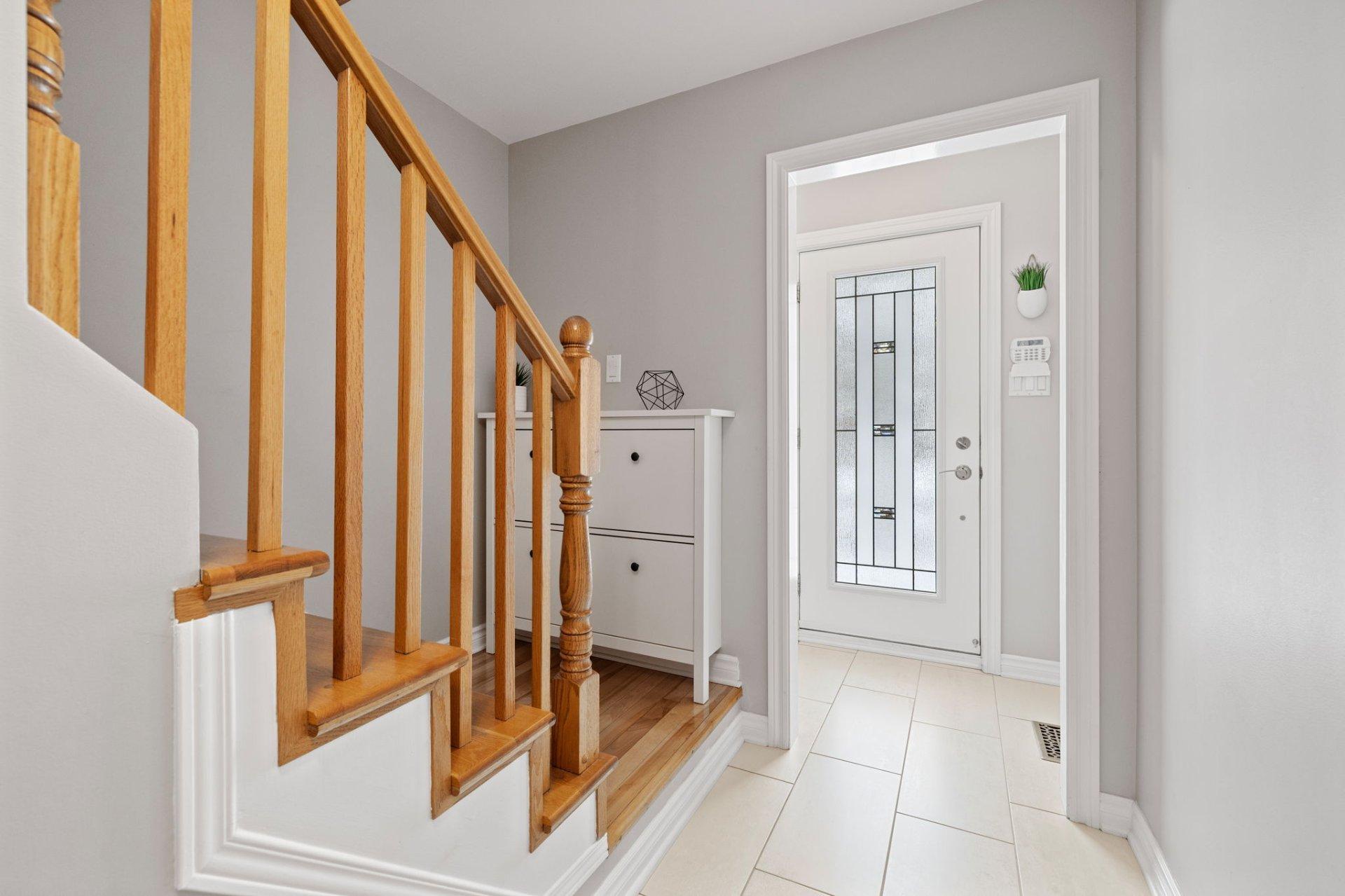









36


Rue du Héron

,
Gatineau (Hull),




QC
J9A2Z8

