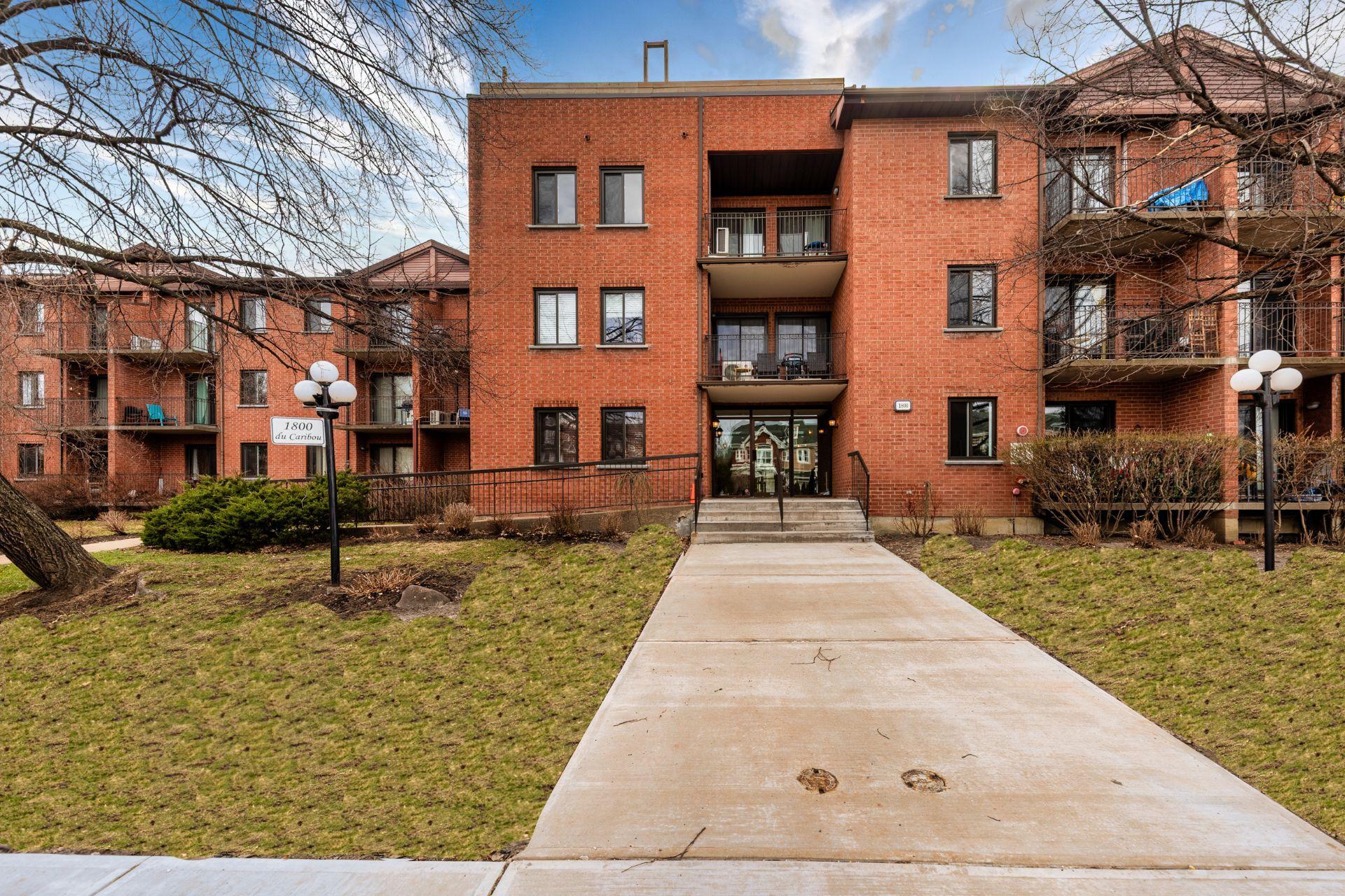 









1800


Rue du Caribou

, 204,
Longueuil (Le Vieux-Longueuil),




QC
J4N1K2

