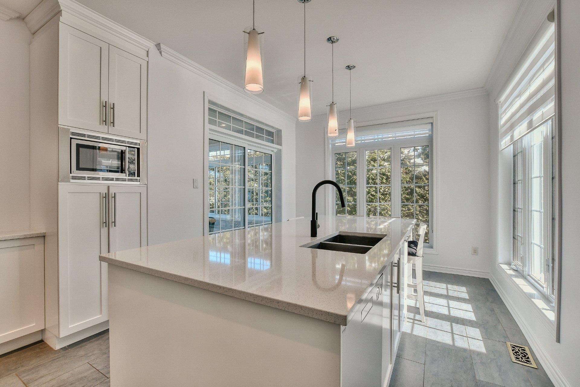 









41


Rue des Liards

,
Blainville,




QC
J7C5X6

