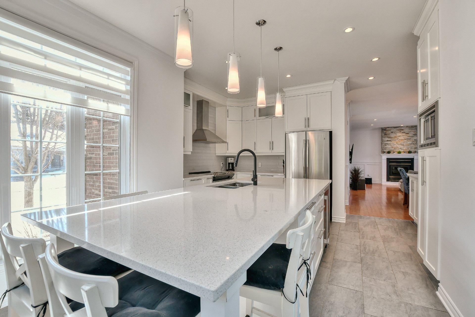 









41


Rue des Liards

,
Blainville,




QC
J7C5X6

